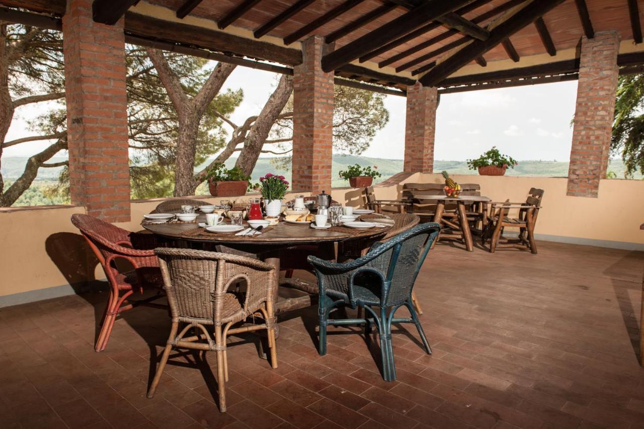 Casa Vacanze Villa Giusterna Monte Benichi Exterior foto